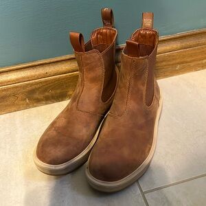 Sorel Chelsea Boots - 9